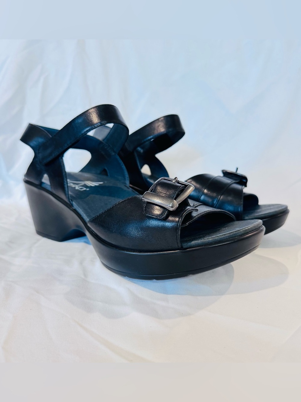Dansko Jen Wedge Sandals Women Size EU 41 Black Leather Strappy NWOB Orthopedic
